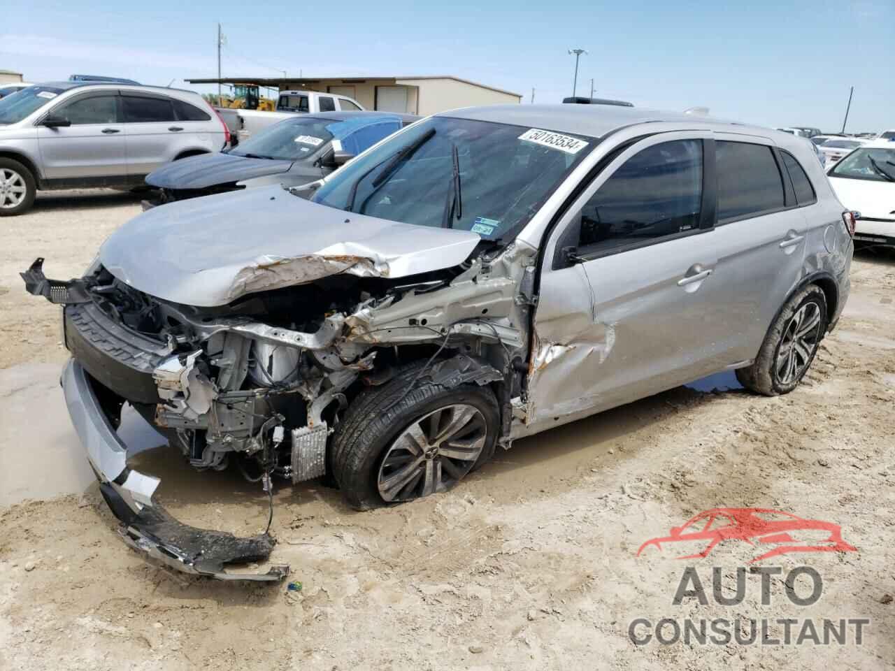 MITSUBISHI OUTLANDER 2022 - JA4APUAU9NU016894