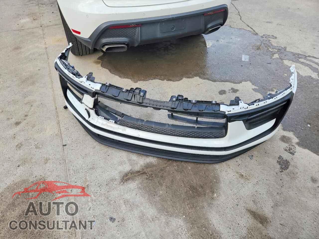 PORSCHE MACAN 2024 - WP1AA2A54RLB20336
