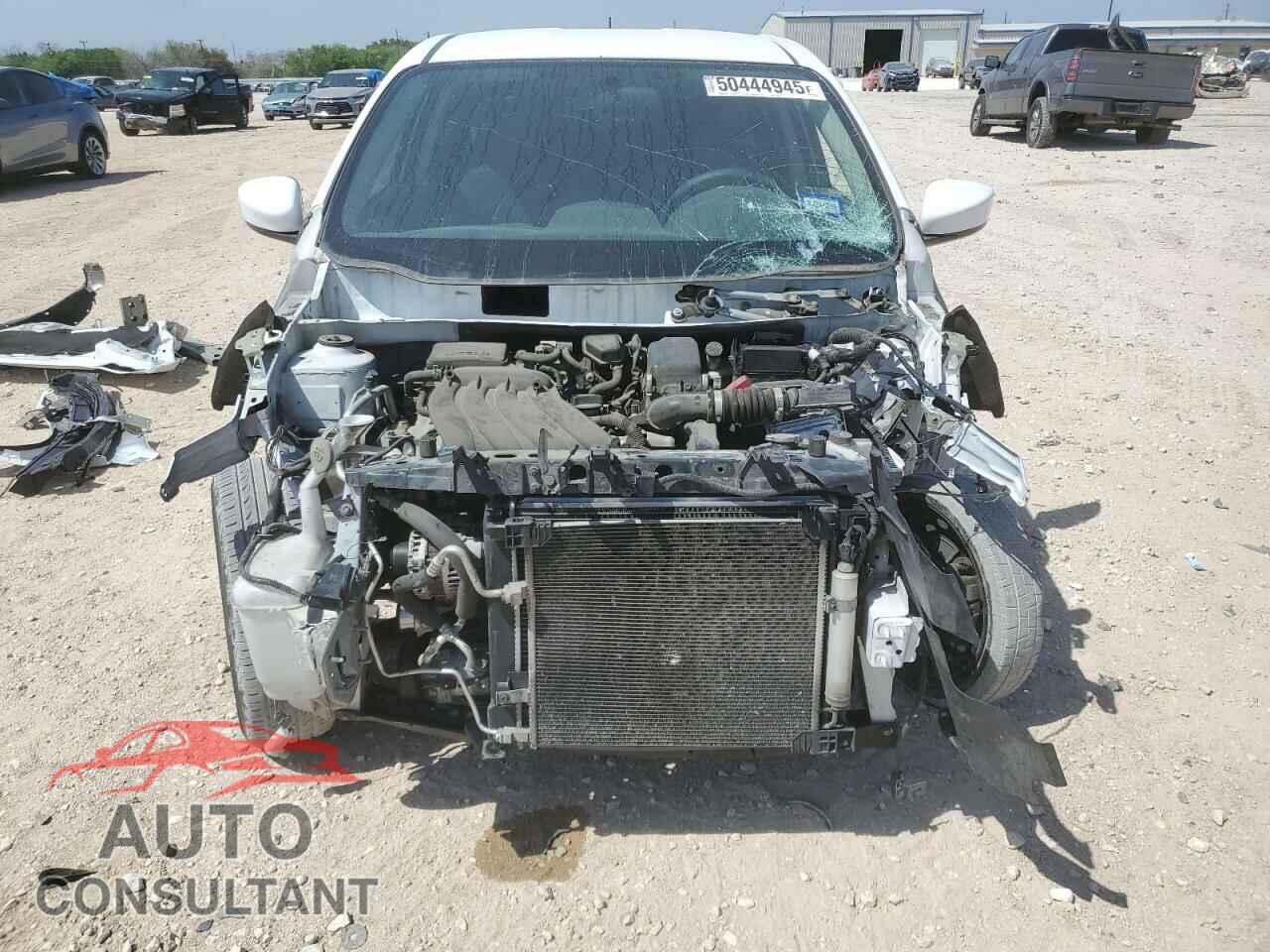 NISSAN VERSA 2019 - 3N1CN7AP3KL870661