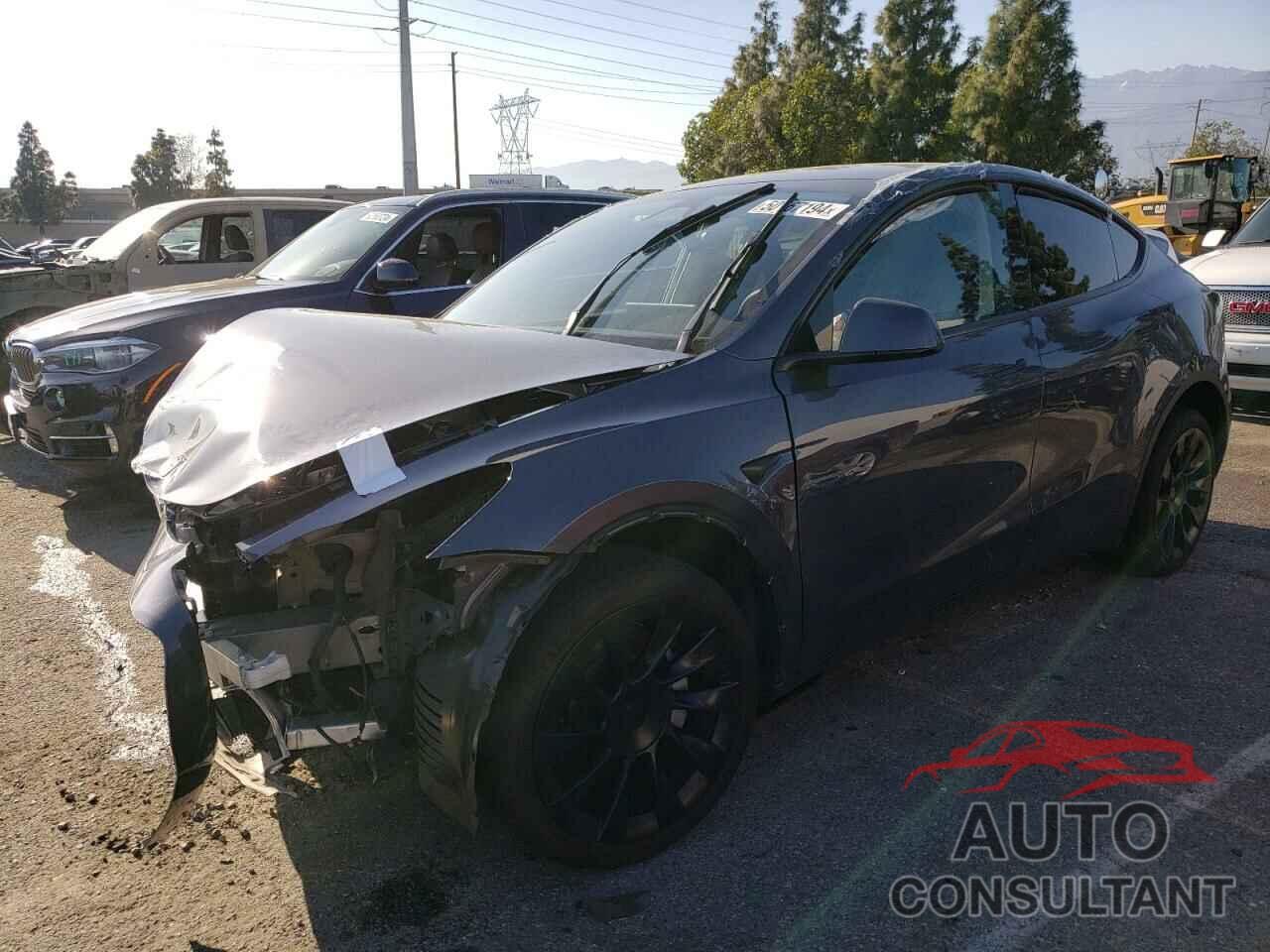 TESLA MODEL Y 2023 - 7SAYGDEE1PA157039