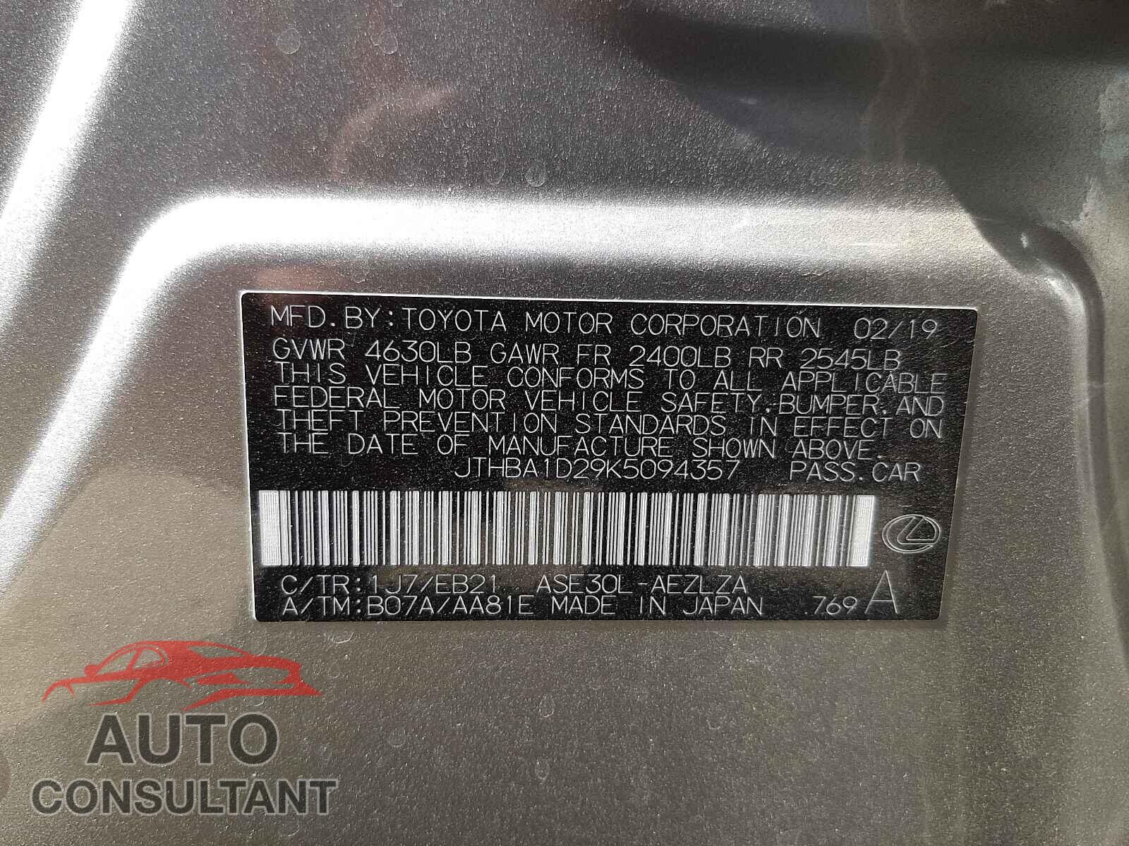 LEXUS IS 2019 - JTHBA1D29K5094357
