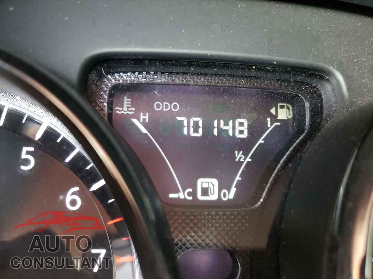 NISSAN VERSA 2019 - 3N1CN7AP3KL872037