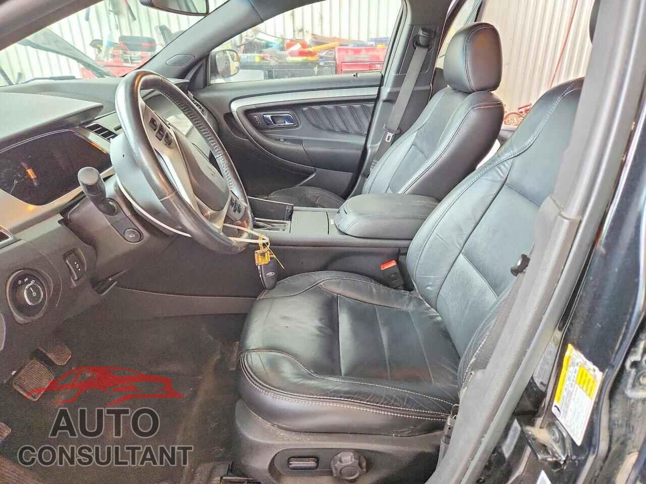 FORD TAURUS 2015 - 1FAHP2E86FG182544
