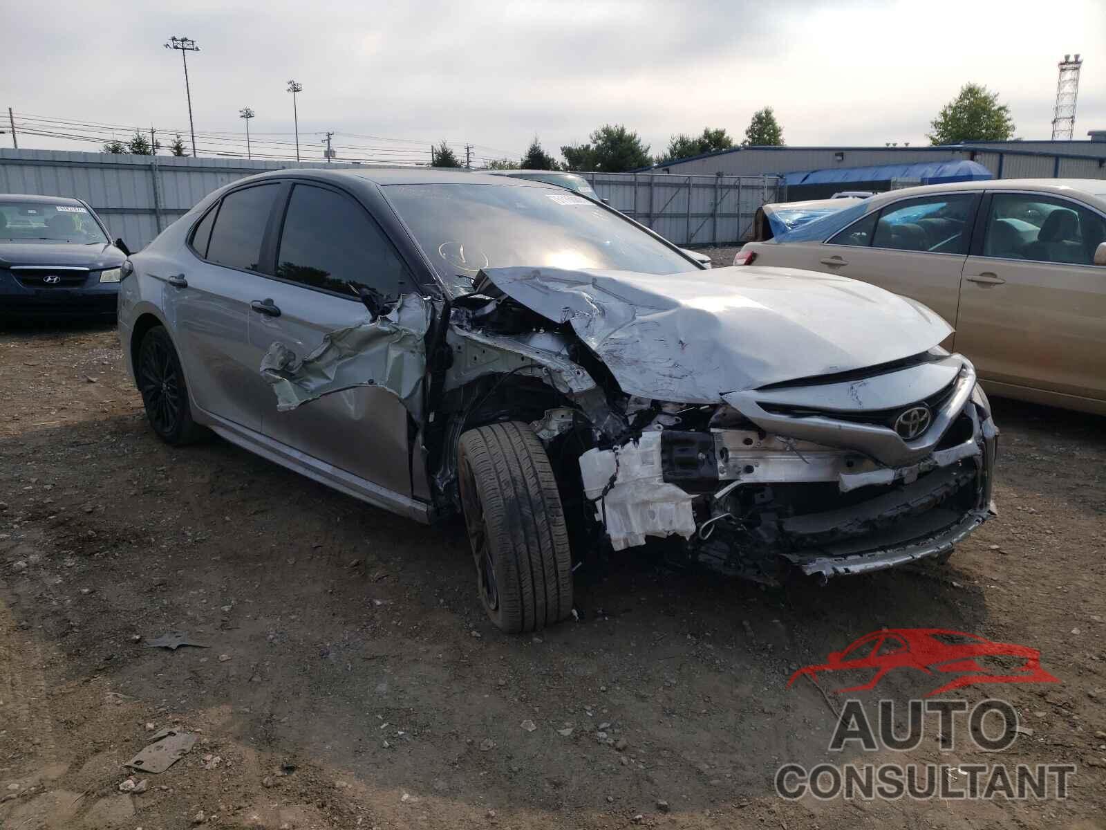 TOYOTA CAMRY 2021 - 4T1G11AK2MU420578