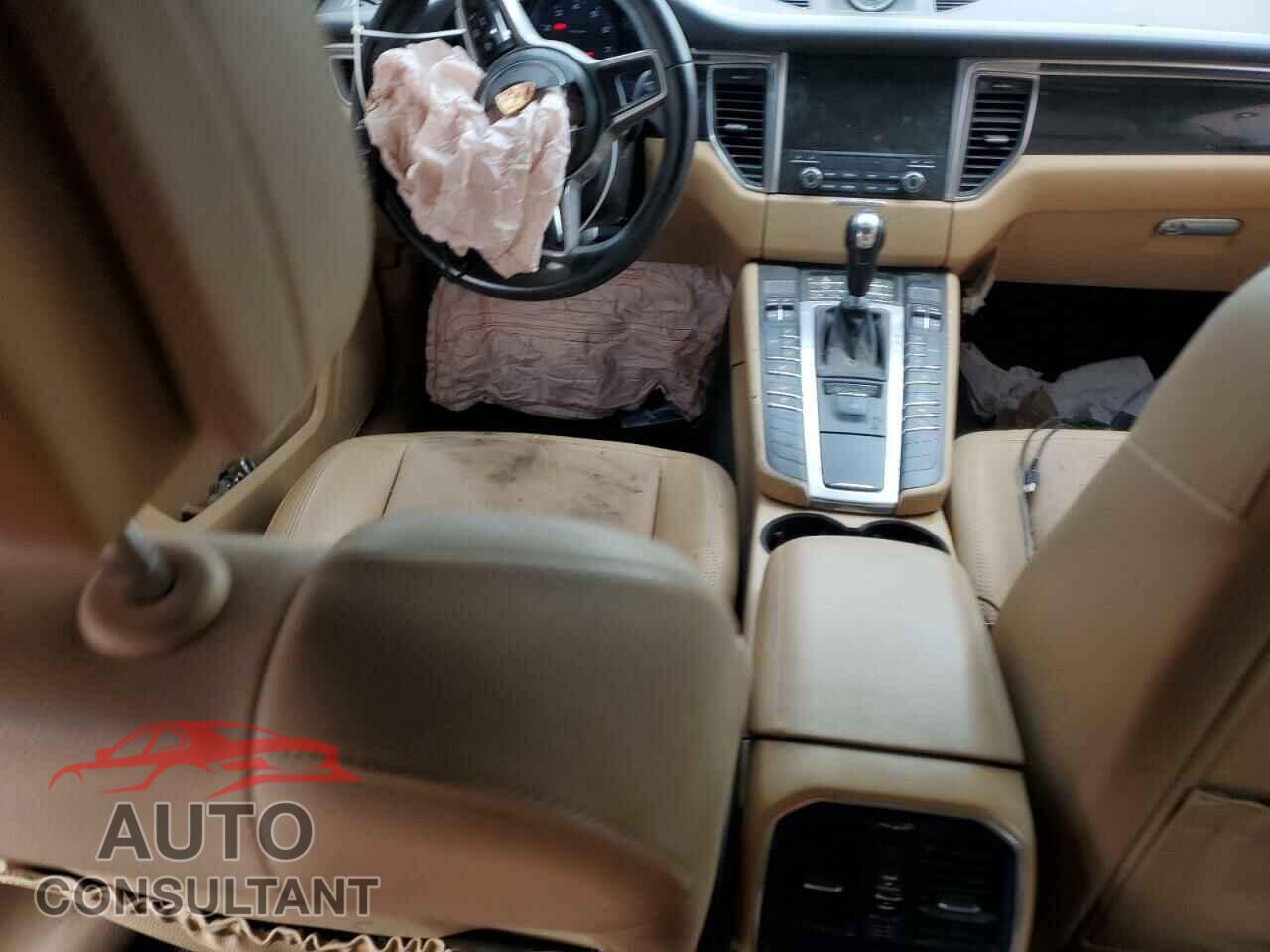 PORSCHE MACAN 2018 - WP1AA2A50JLB06065