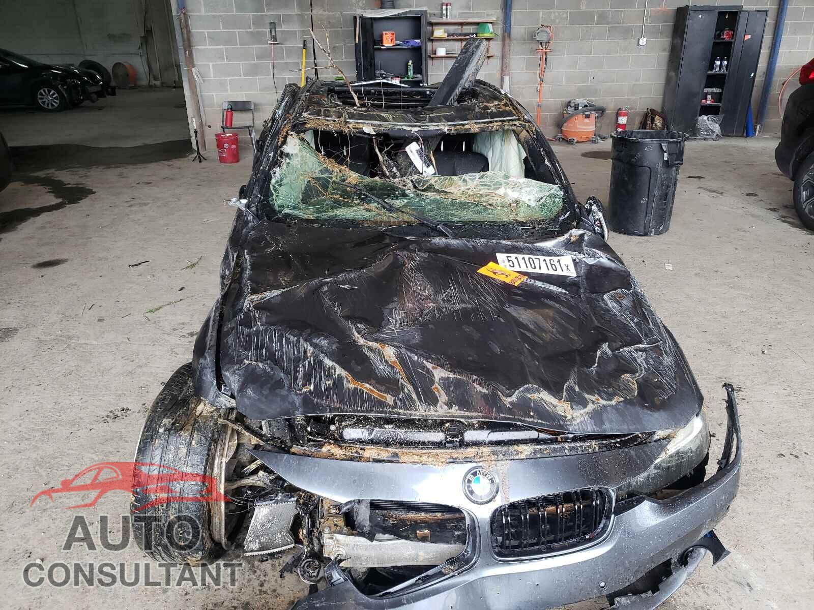 BMW 3 SERIES 2016 - WBA8E9G59GNU30601