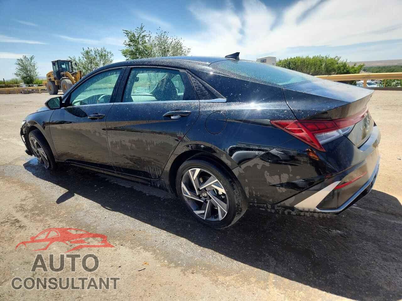 HYUNDAI ELANTRA 2025 - KMHLS4DG1SU025521