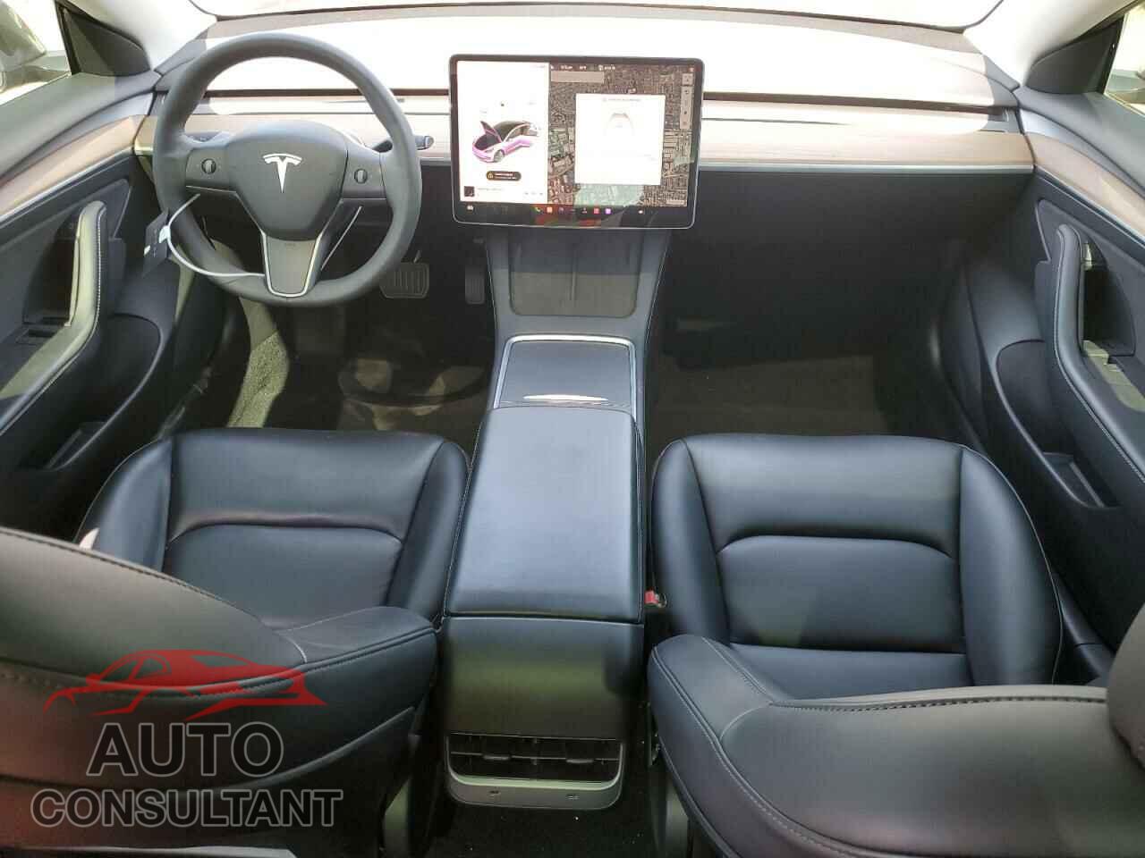 TESLA MODEL 3 2021 - 5YJ3E1EA5MF018054