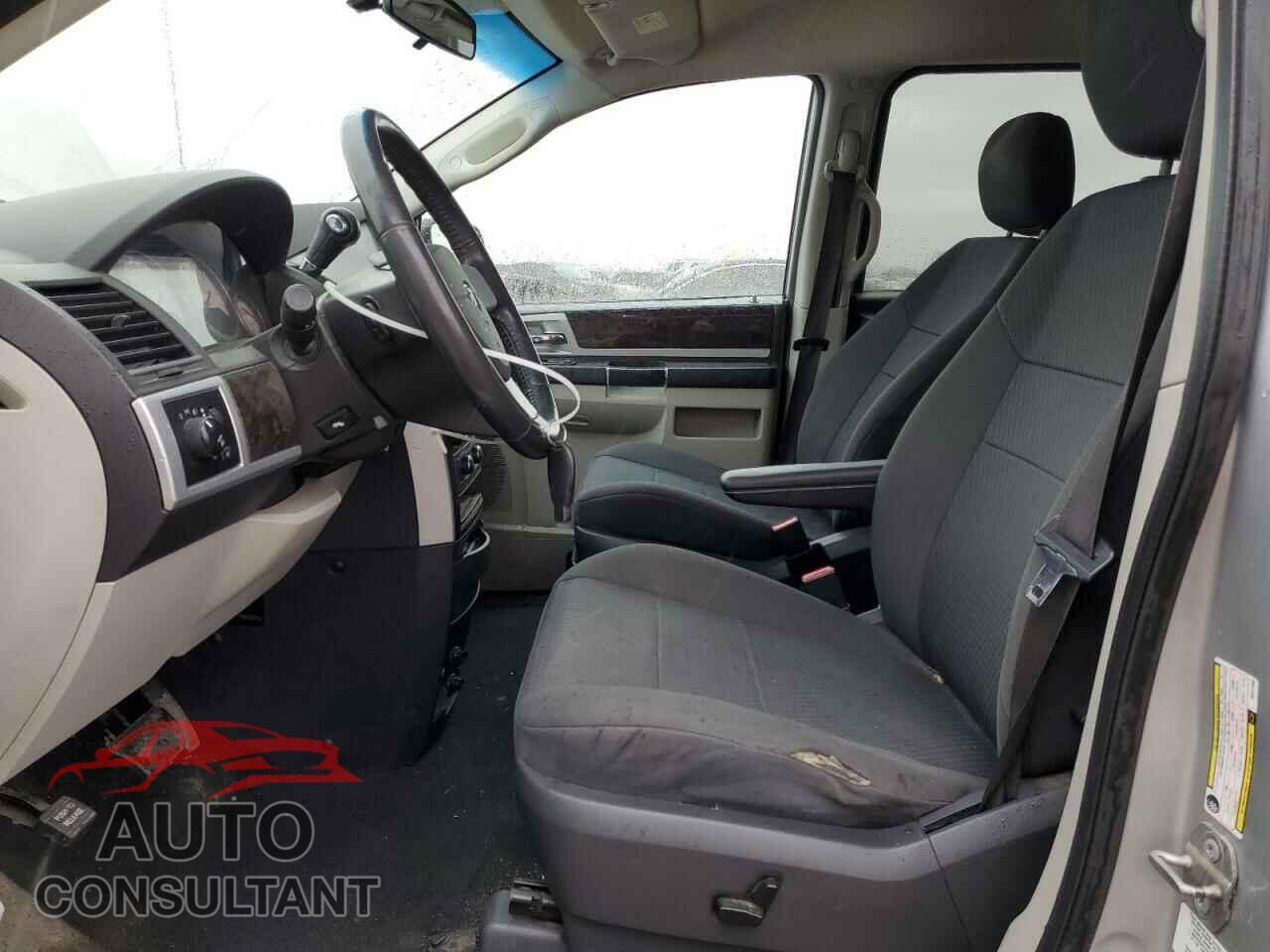 DODGE CARAVAN 2010 - 2D4RN5D18AR121099