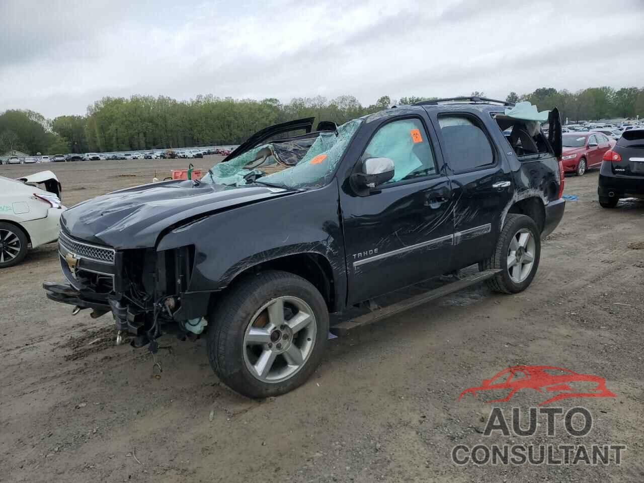 CHEVROLET TAHOE 2011 - 1GNSKCE08BR358224