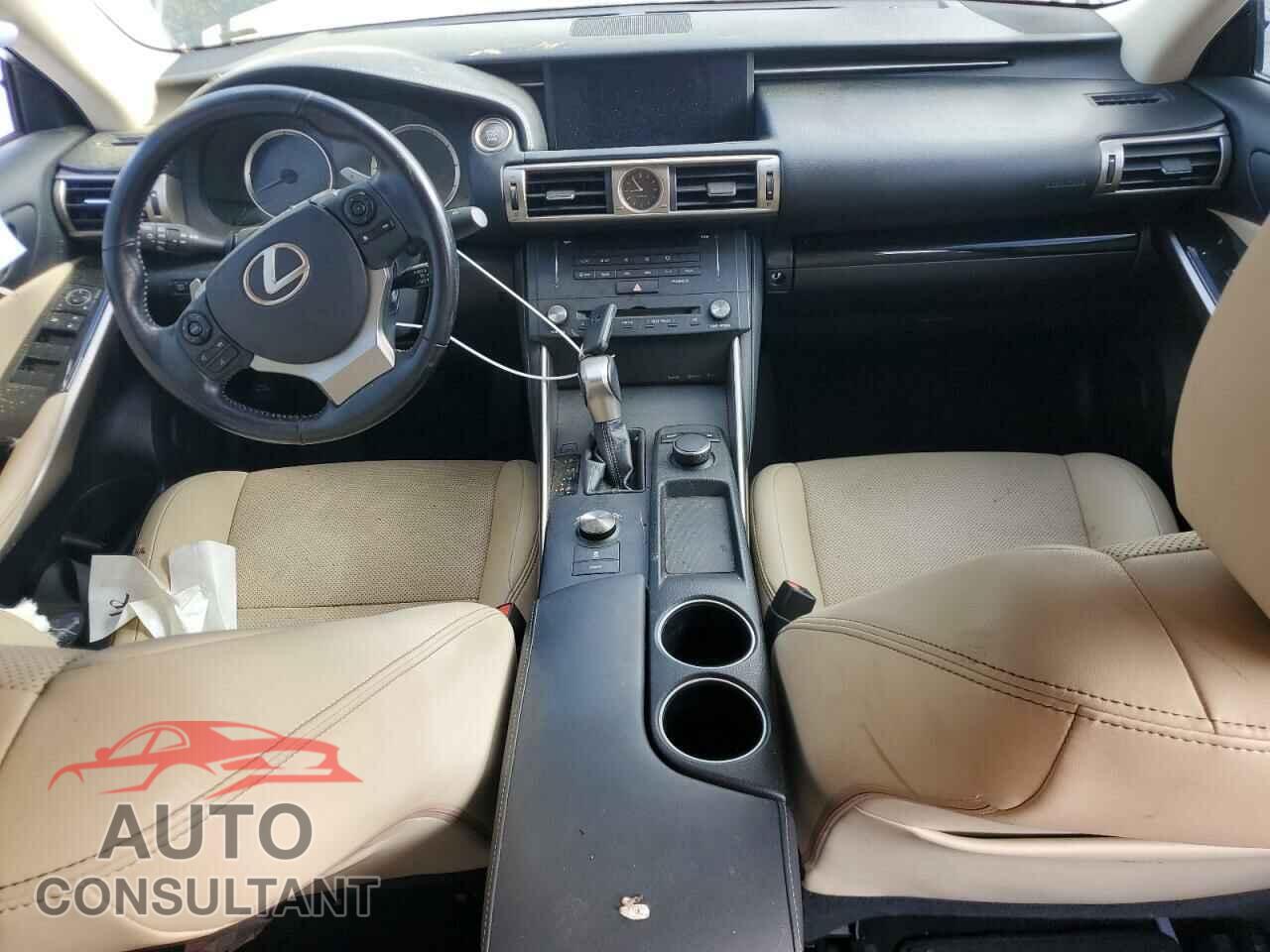 LEXUS IS 2016 - JTHBA1D25G5020683
