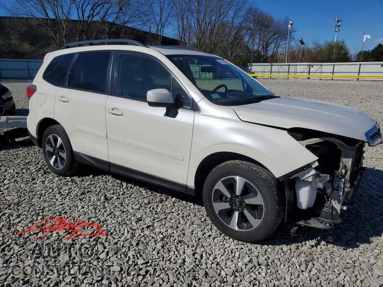SUBARU FORESTER 2017 - JF2SJAGC3HH444936