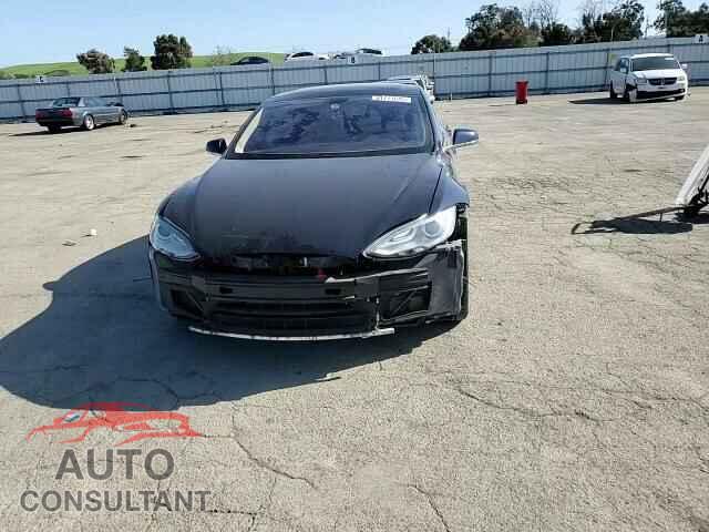 TESLA MODEL S 2013 - 5YJSA1CN8DFP05395