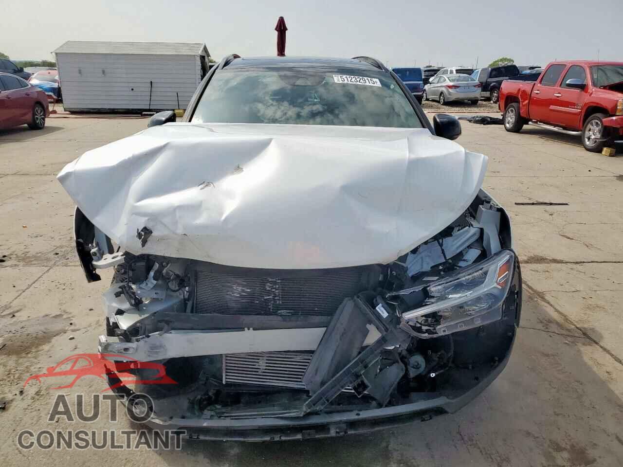 VOLVO XC40 2019 - YV4AC2HM2K2108414