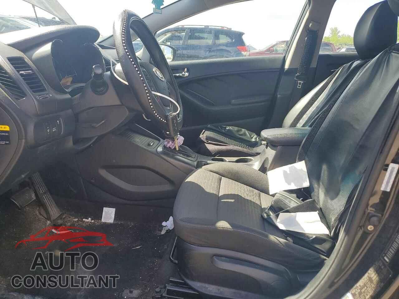 KIA FORTE 2015 - KNAFX4A67F5353649