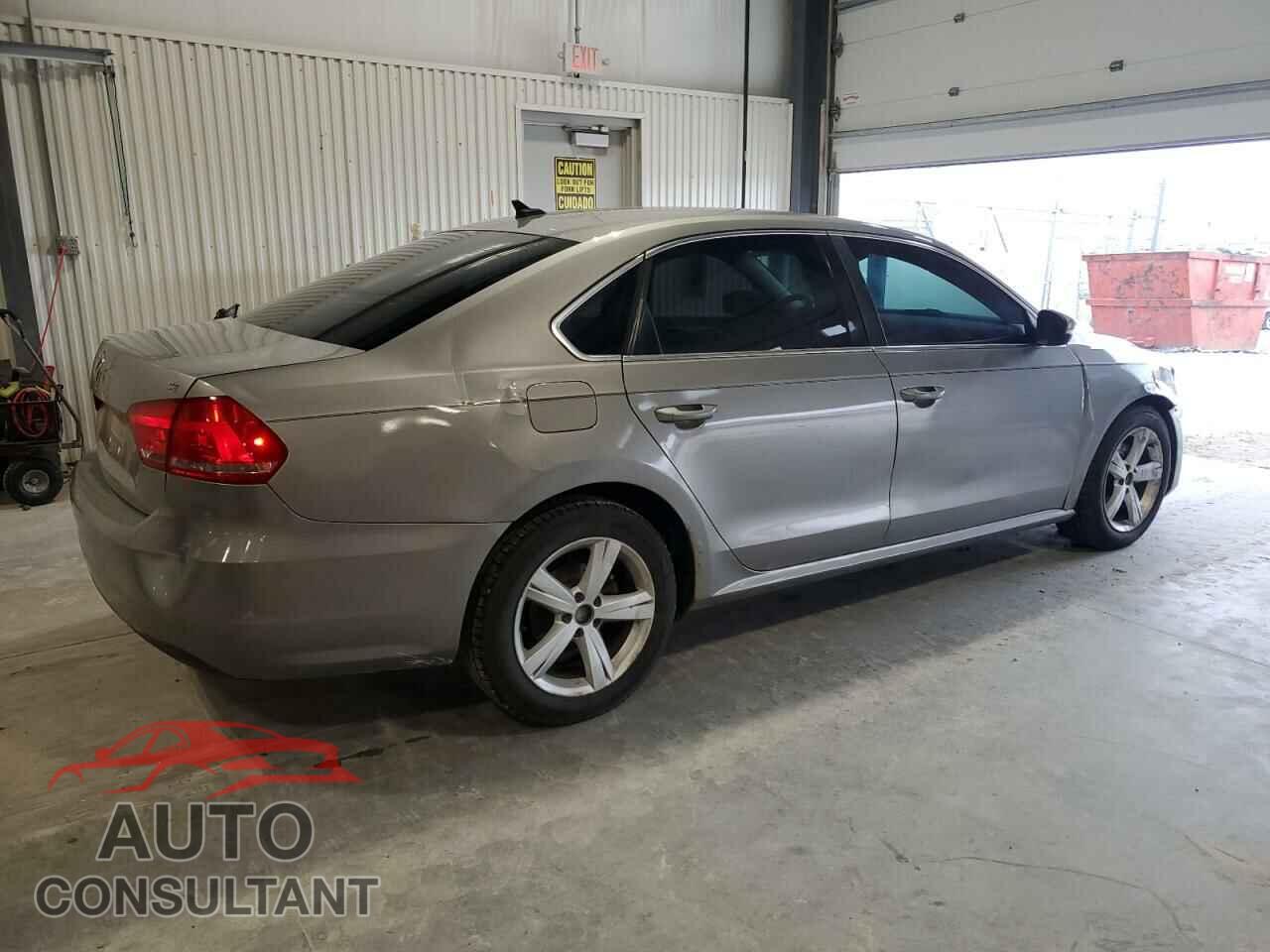VOLKSWAGEN PASSAT 2013 - 1VWBP7A36DC035598