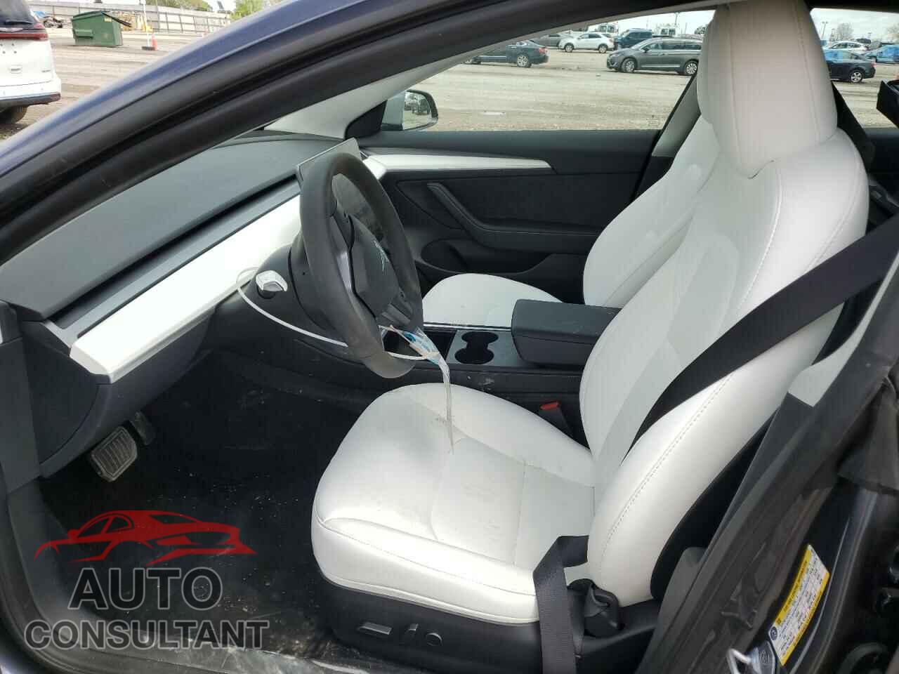 TESLA MODEL 3 2023 - 5YJ3E1EA0PF684713