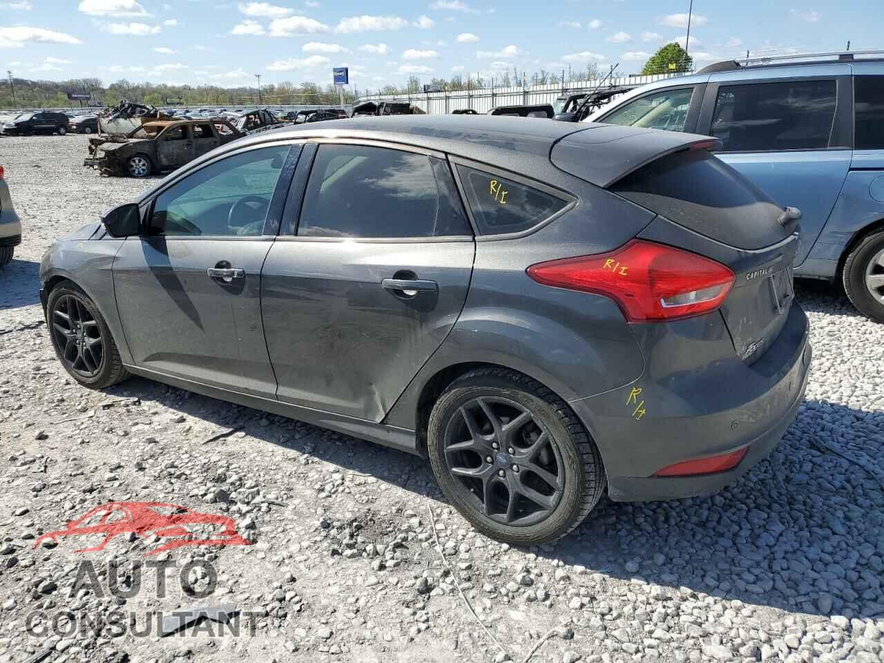 FORD FOCUS 2016 - 1FADP3K27GL318211