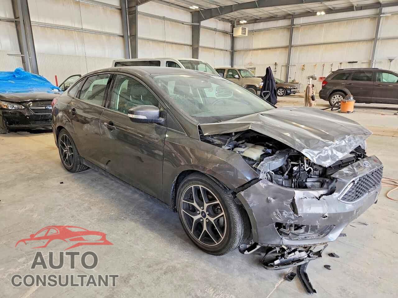 FORD FOCUS 2017 - 1FADP3H26HL342489