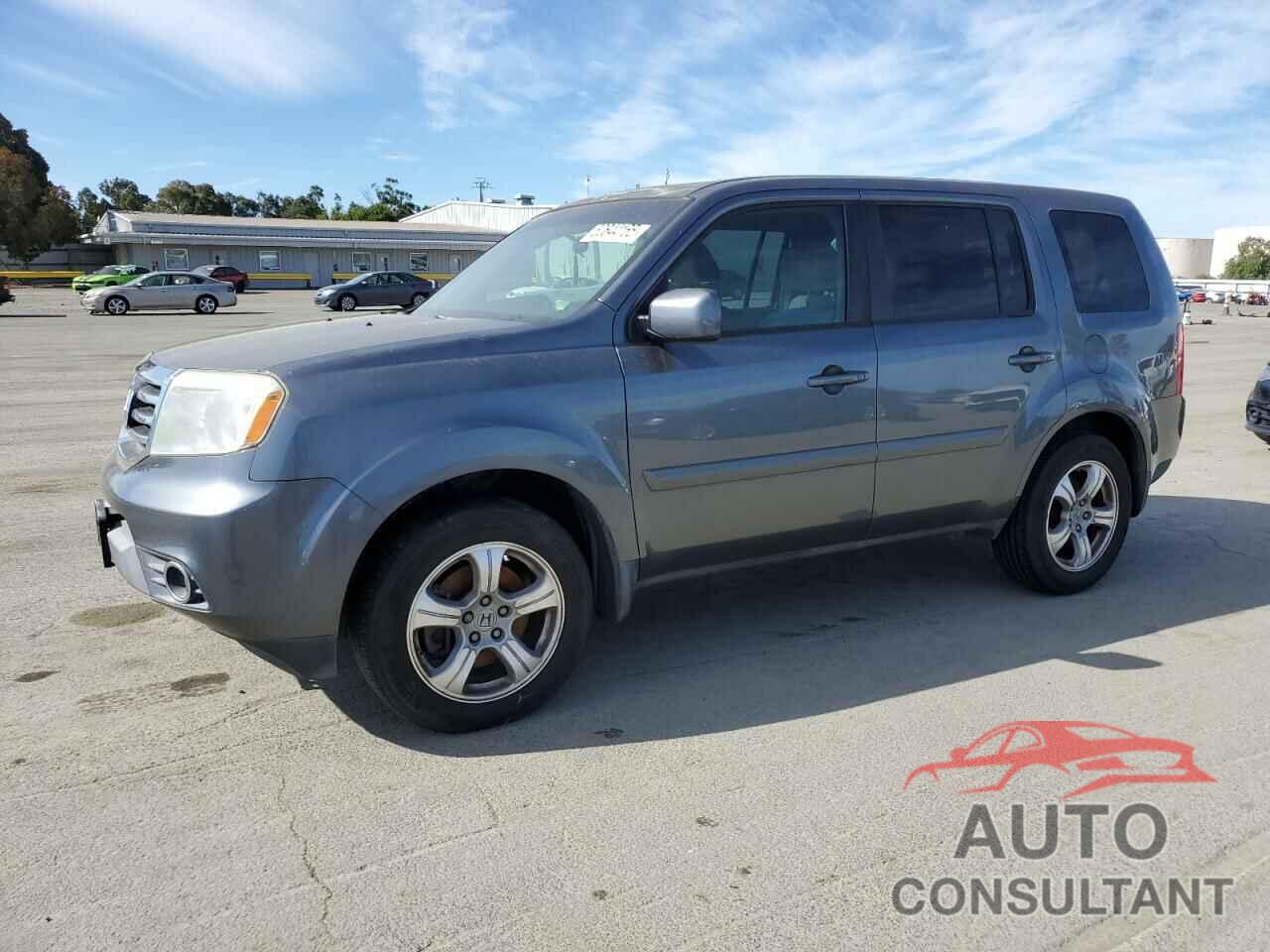 HONDA PILOT 2013 - 5FNYF3H47DB031683
