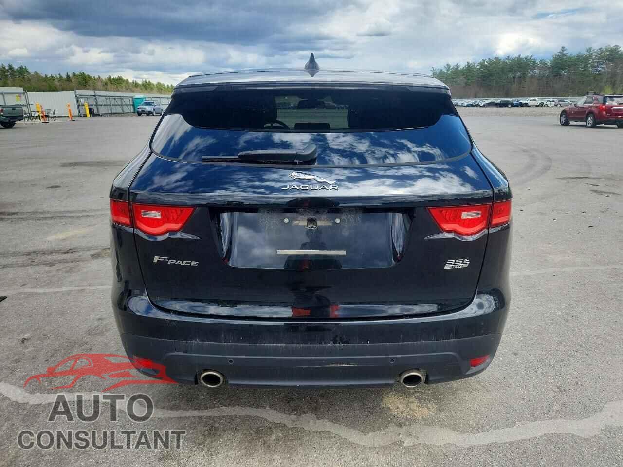 JAGUAR F-PACE 2017 - SADCK2BV8HA090942