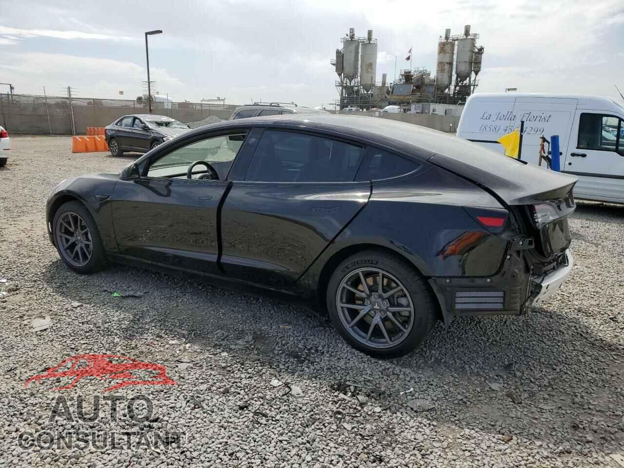 TESLA MODEL 3 2018 - 5YJ3E1EA9JF151993