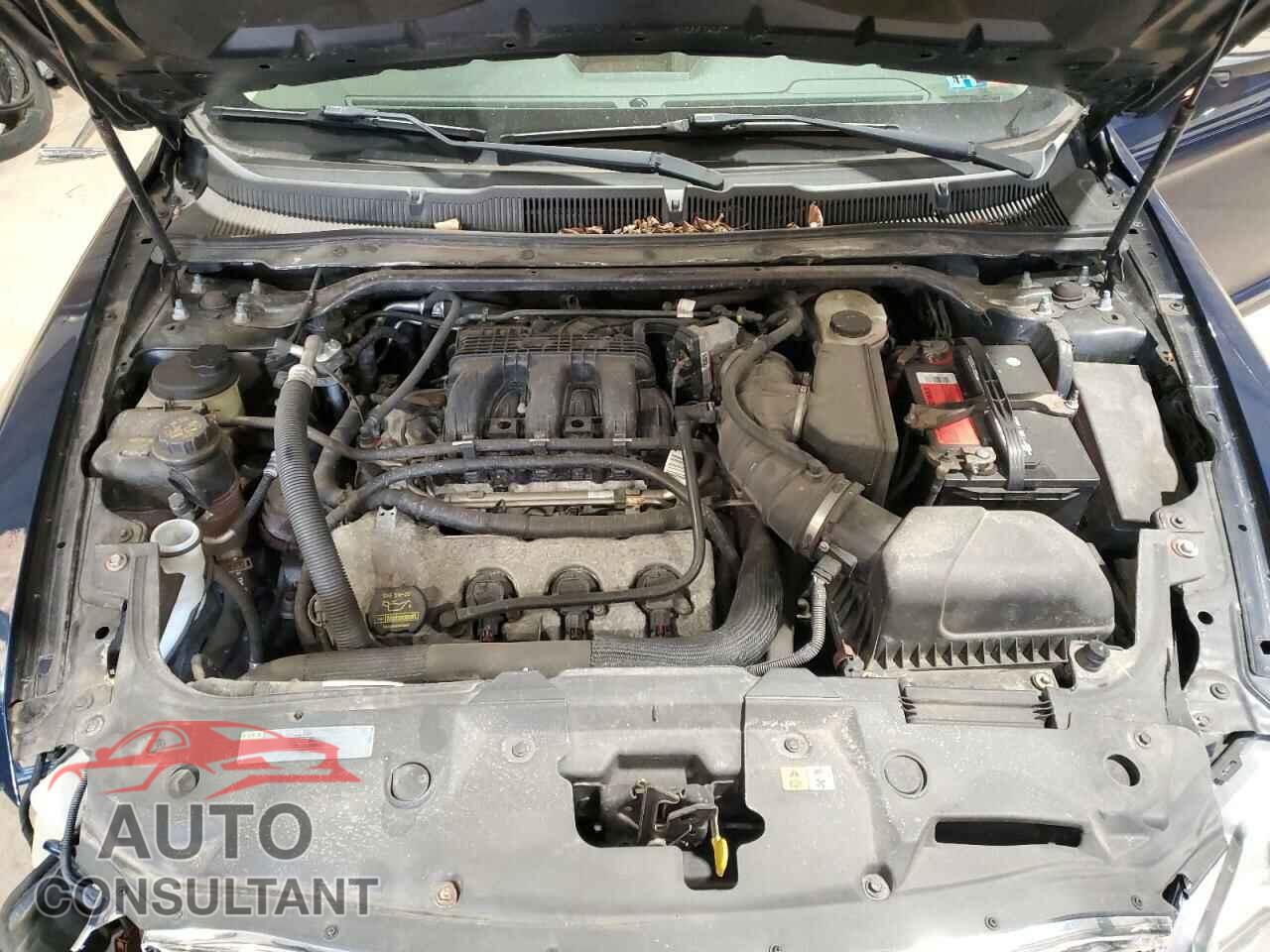 FORD TAURUS 2012 - 1FAHP2FW8CG144323