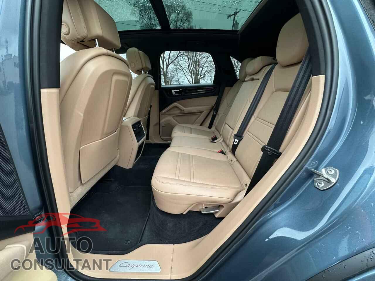 PORSCHE CAYENNE 2019 - WP1AB2AY2KDA61391