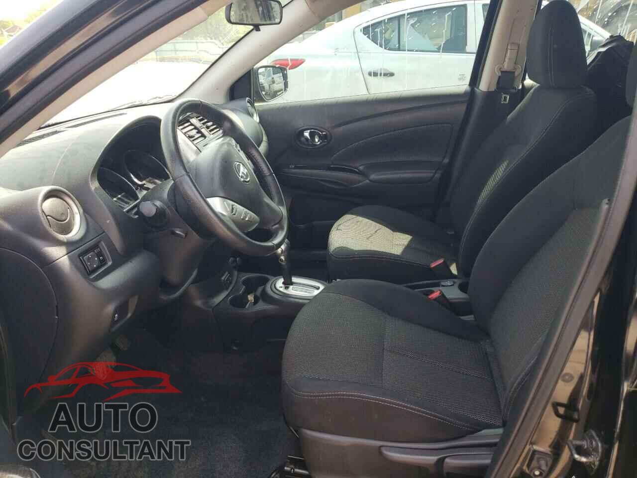 NISSAN VERSA 2017 - 3N1CN7AP1HL812282