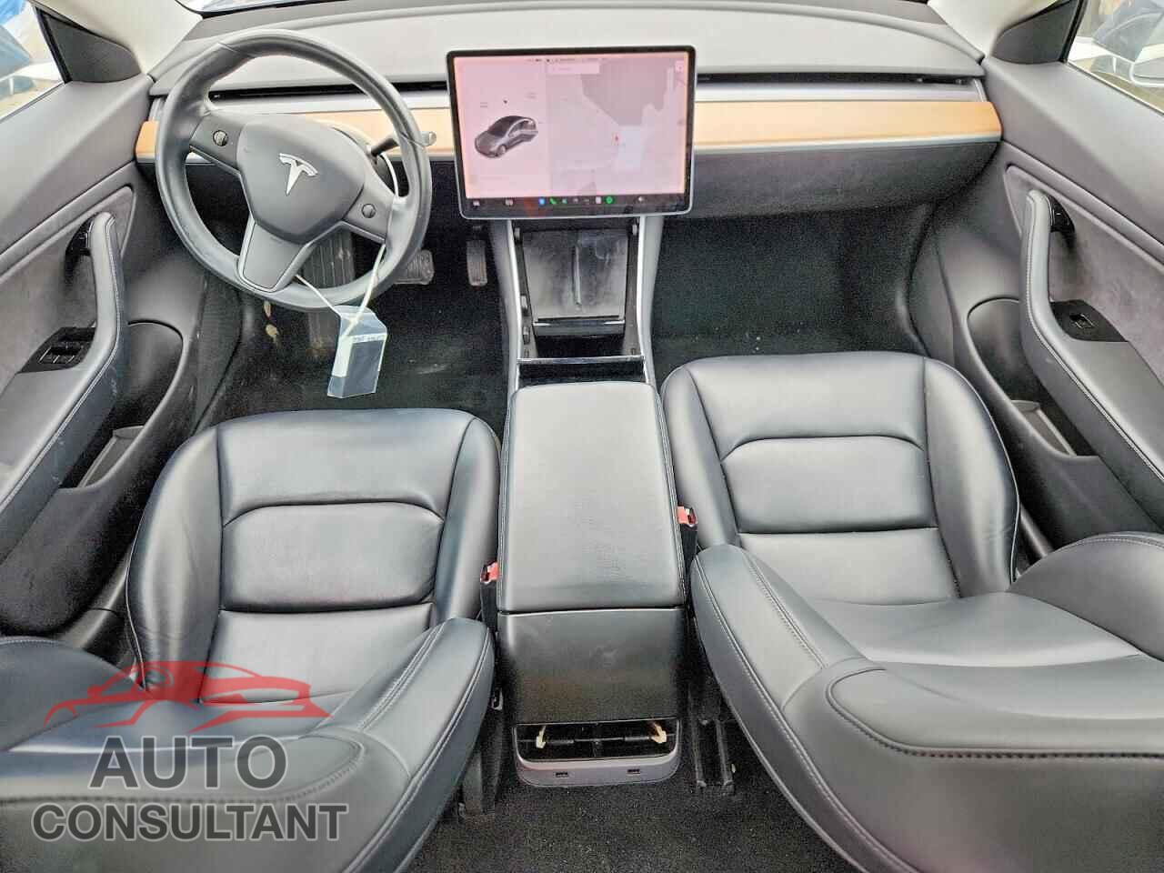 TESLA MODEL 3 2019 - 5YJ3E1EA9KF300808