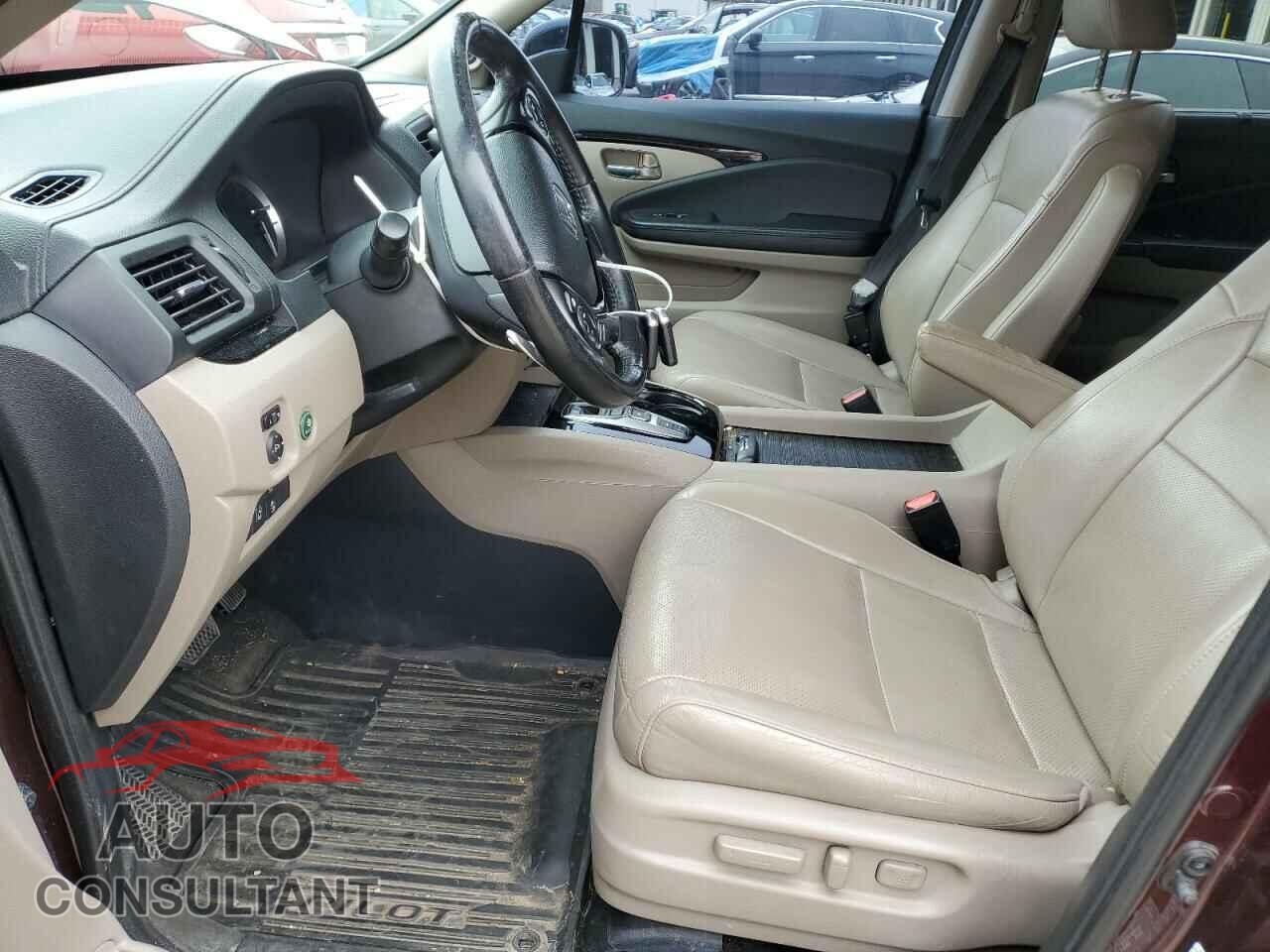 HONDA PILOT 2016 - 5FNYF6H01GB044691