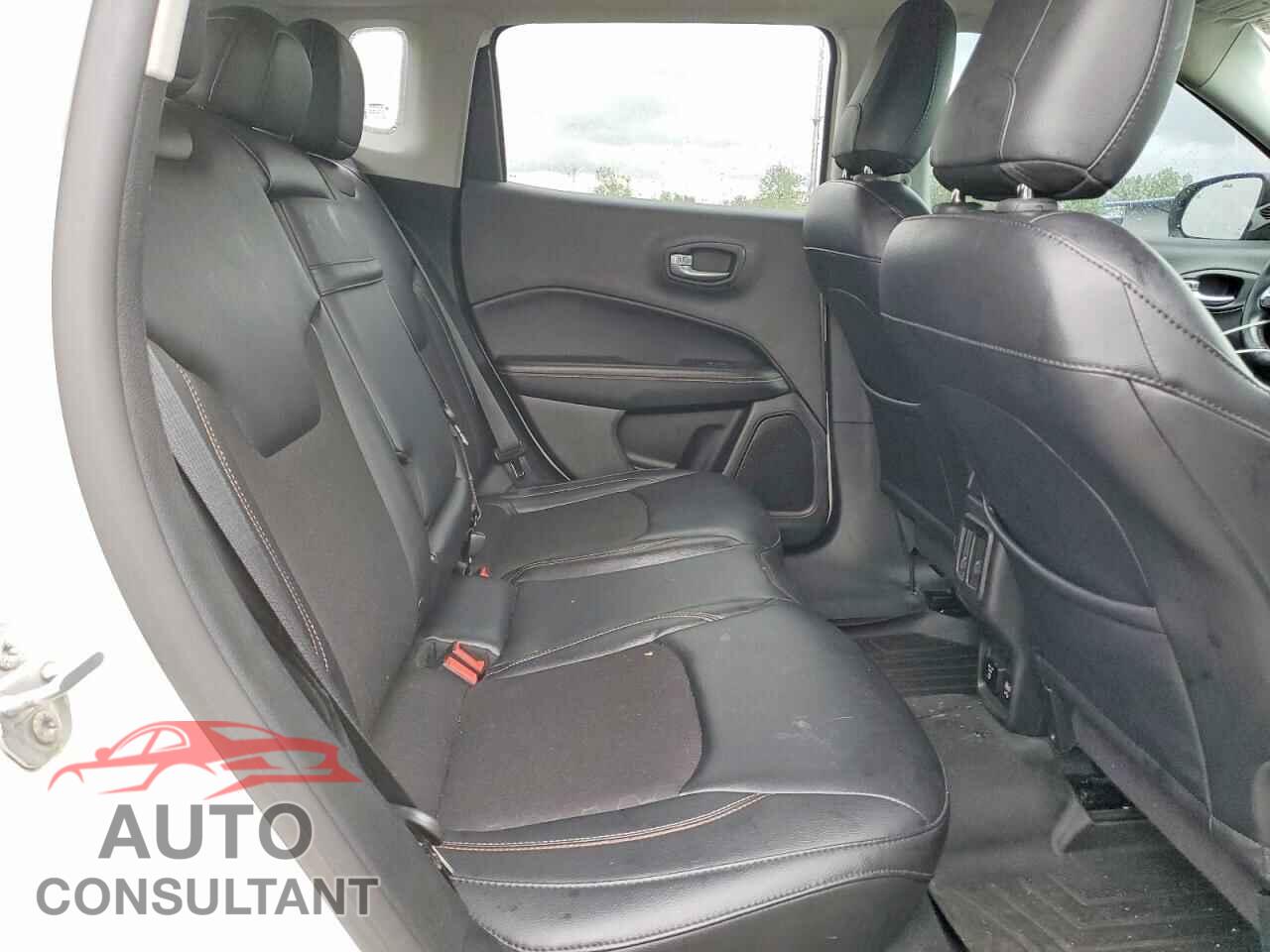 JEEP COMPASS 2017 - 3C4NJDBB8HT689647