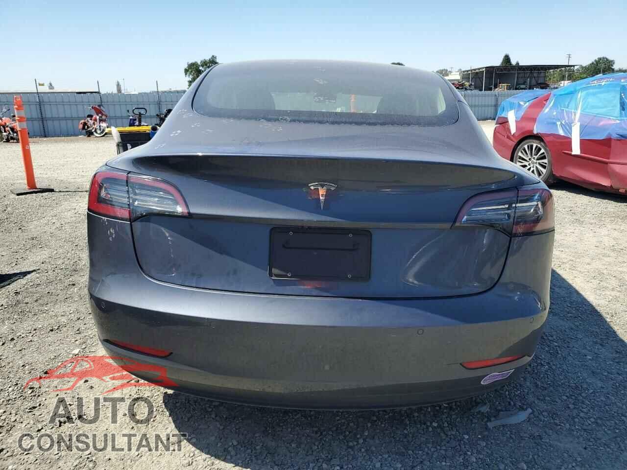 TESLA MODEL 3 2019 - 5YJ3E1EA7KF411180