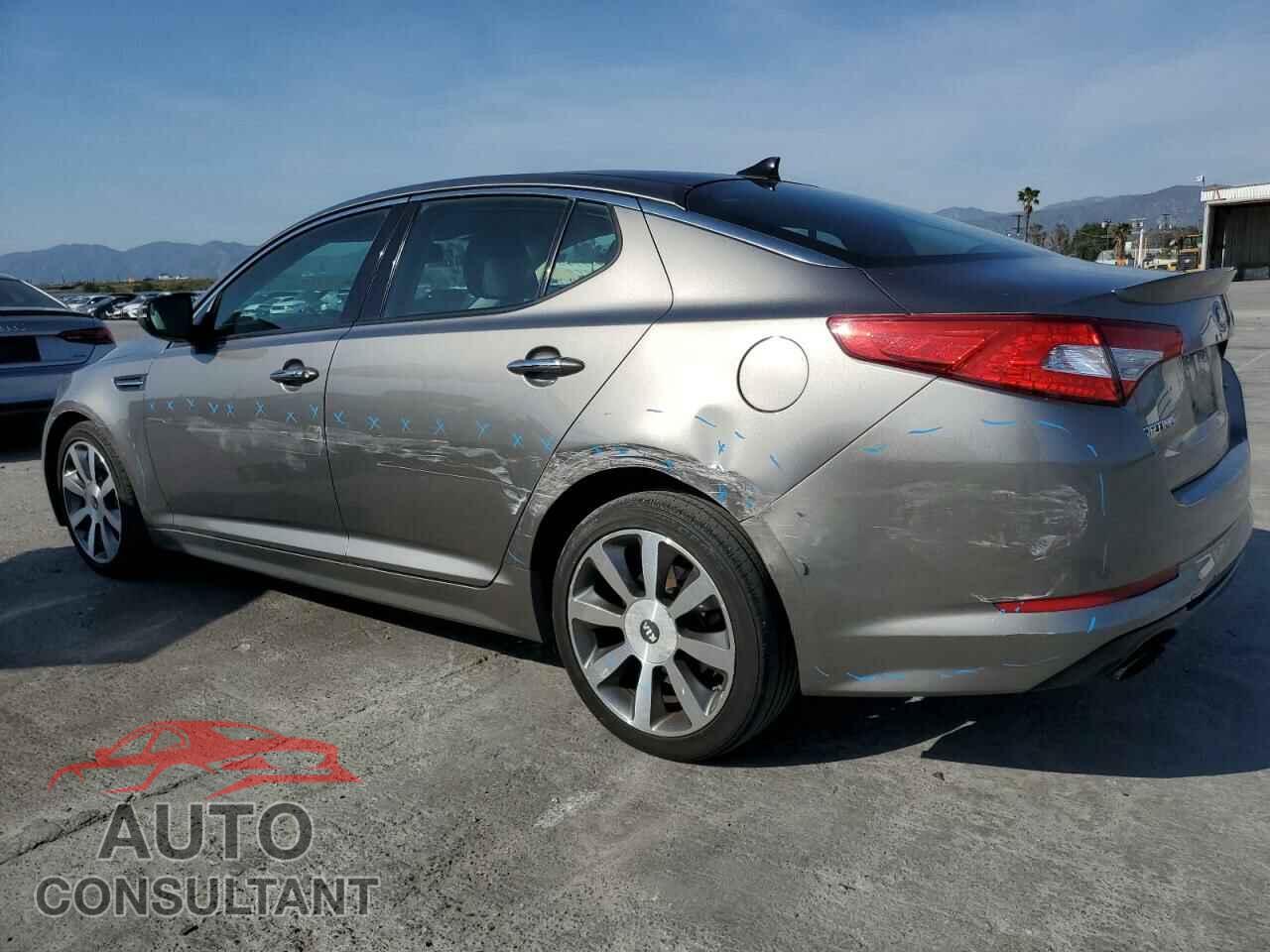 KIA OPTIMA 2013 - 5XXGR4A68DG108532