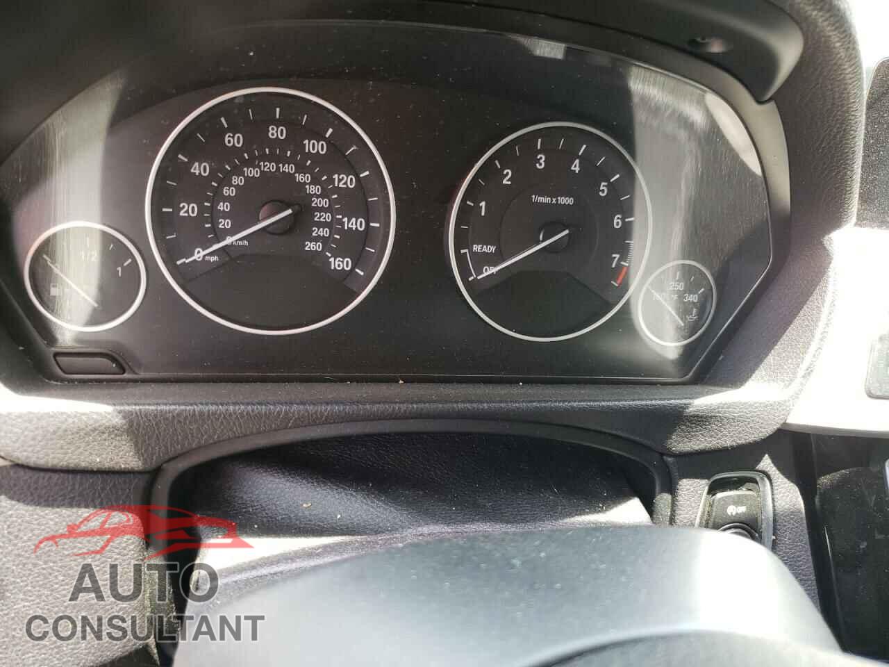BMW 3 SERIES 2017 - WBA8A9C56HK619694