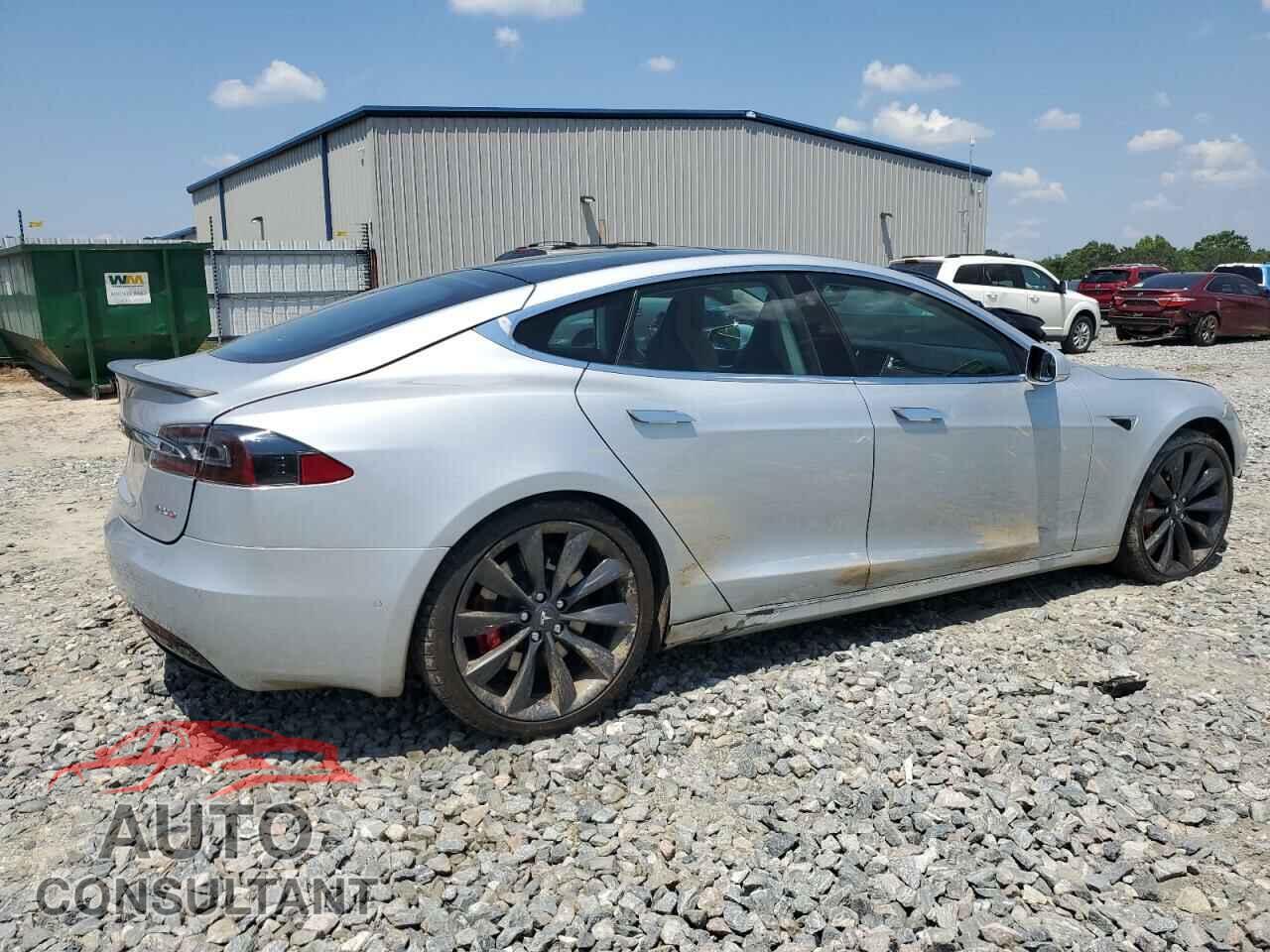 TESLA MODEL S 2016 - 5YJSA1E40GF169986