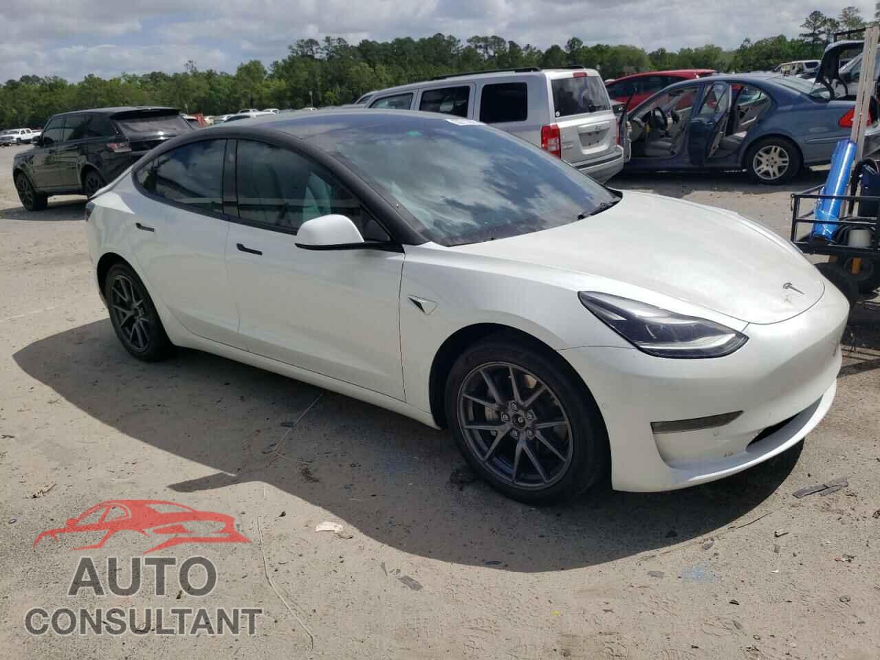 TESLA MODEL 3 2022 - 5YJ3E1EBXNF329800