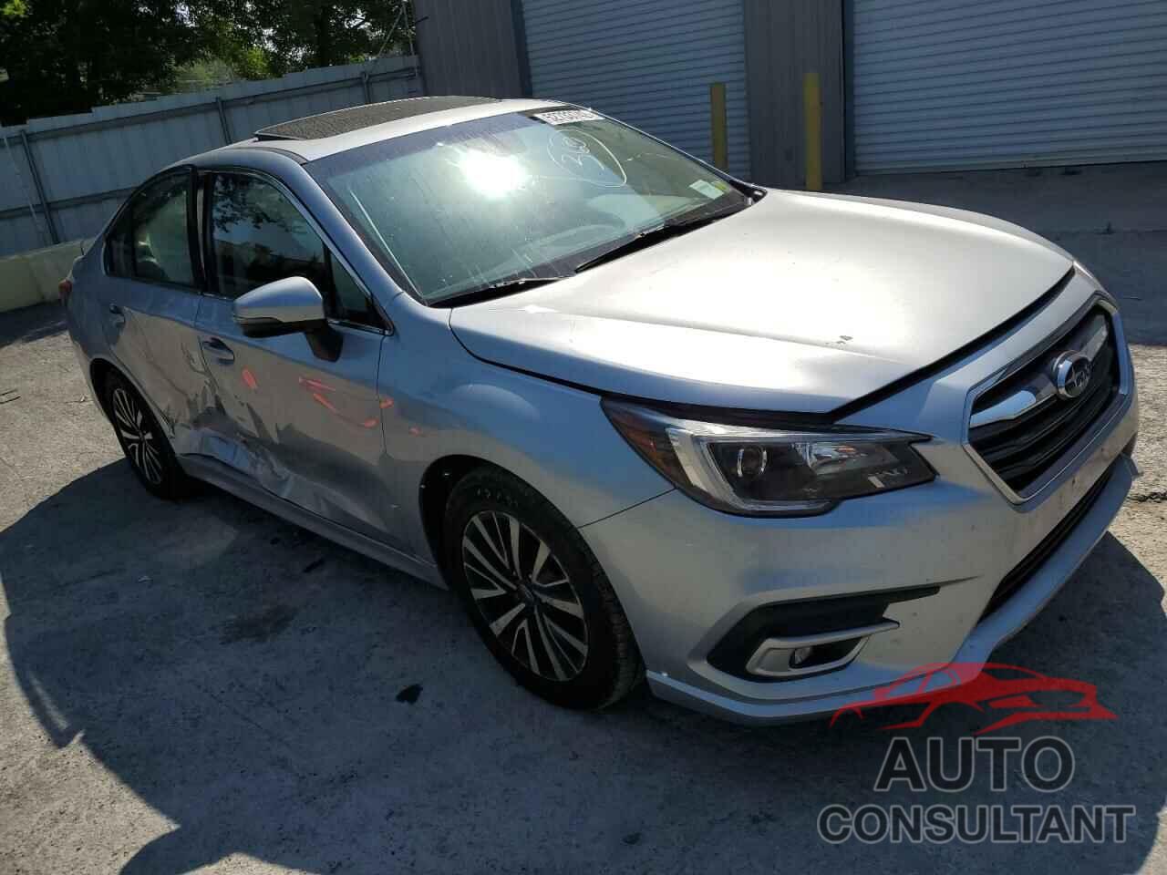 SUBARU LEGACY 2018 - 4S3BNAH69J3008574