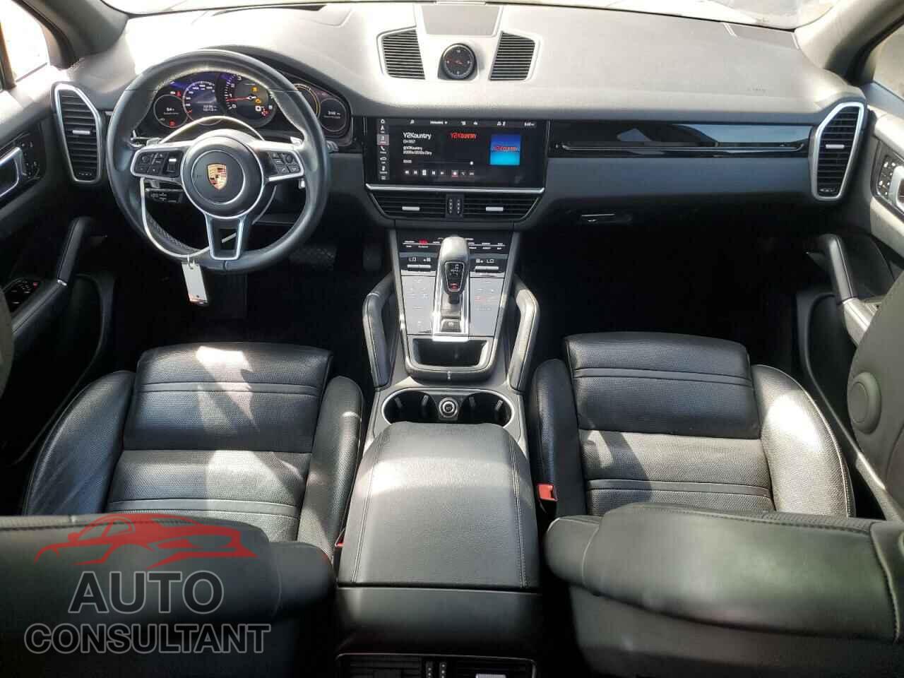 PORSCHE CAYENNE 2019 - WP1AA2AY8KDA16992