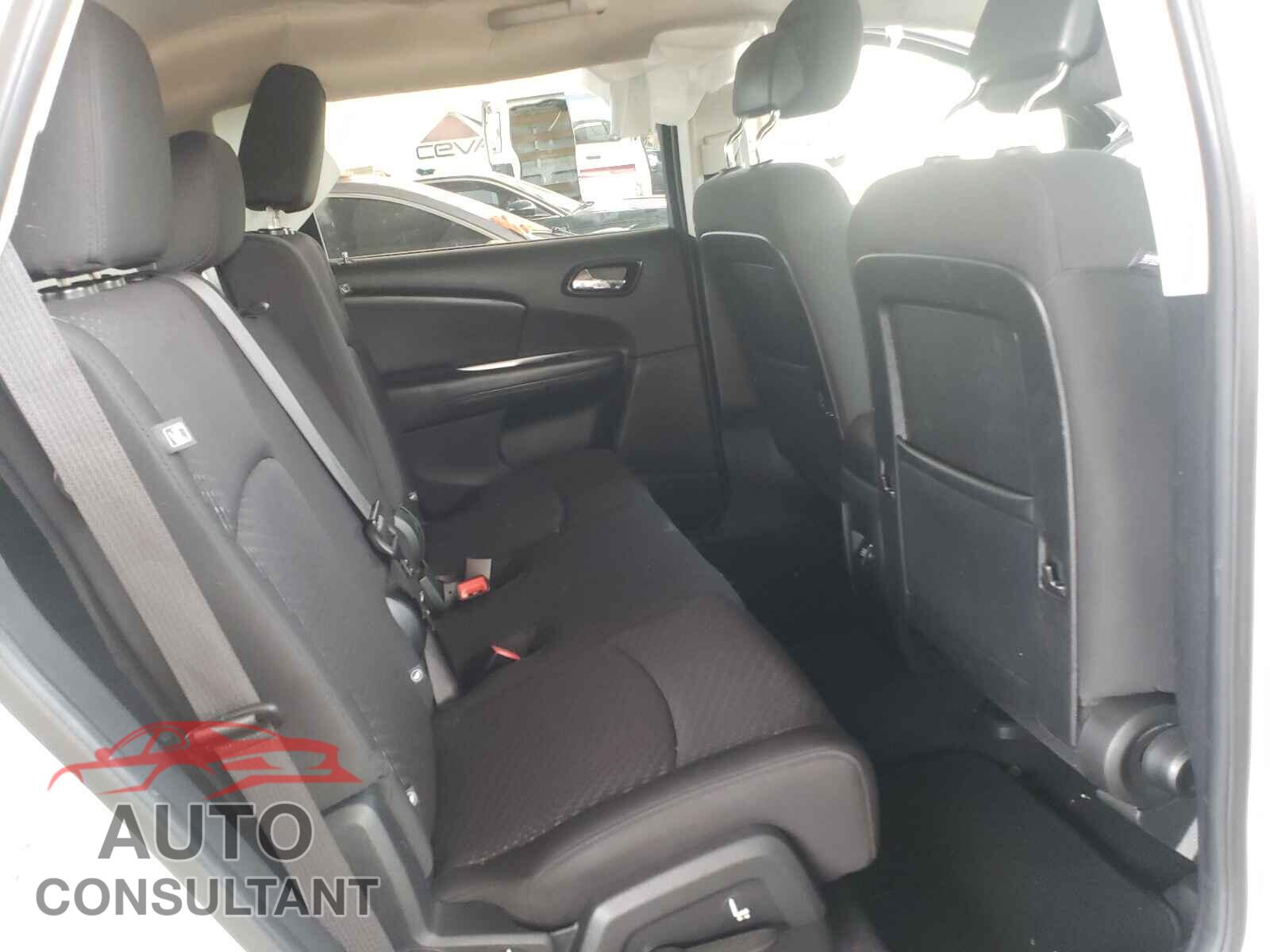 DODGE JOURNEY 2018 - 3C4PDCBB9JT439835