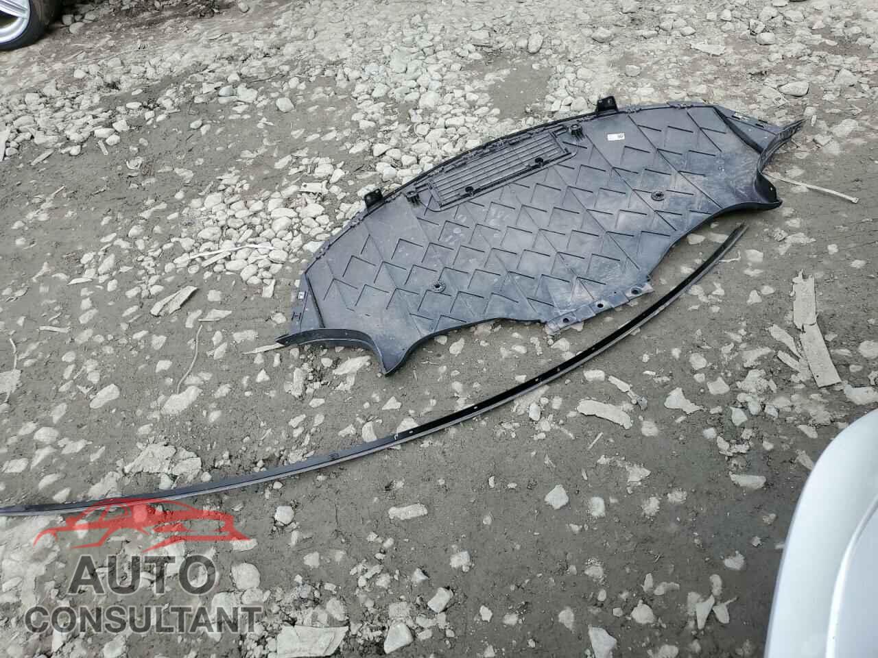 TESLA MODEL 3 2021 - 5YJ3E1EA8MF079379