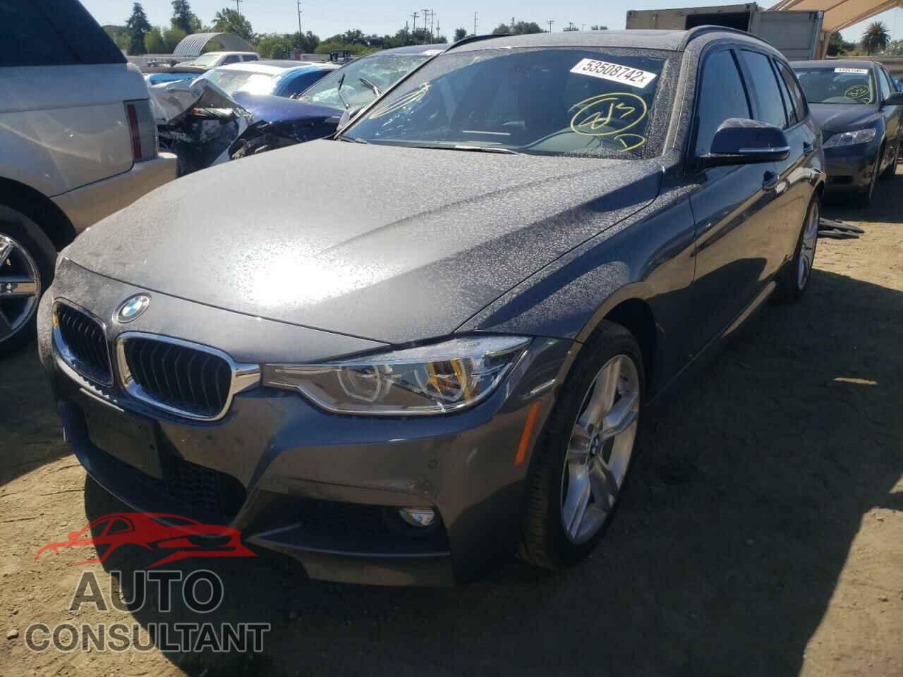 BMW 3 SERIES 2017 - WBA8K3C31HA023357