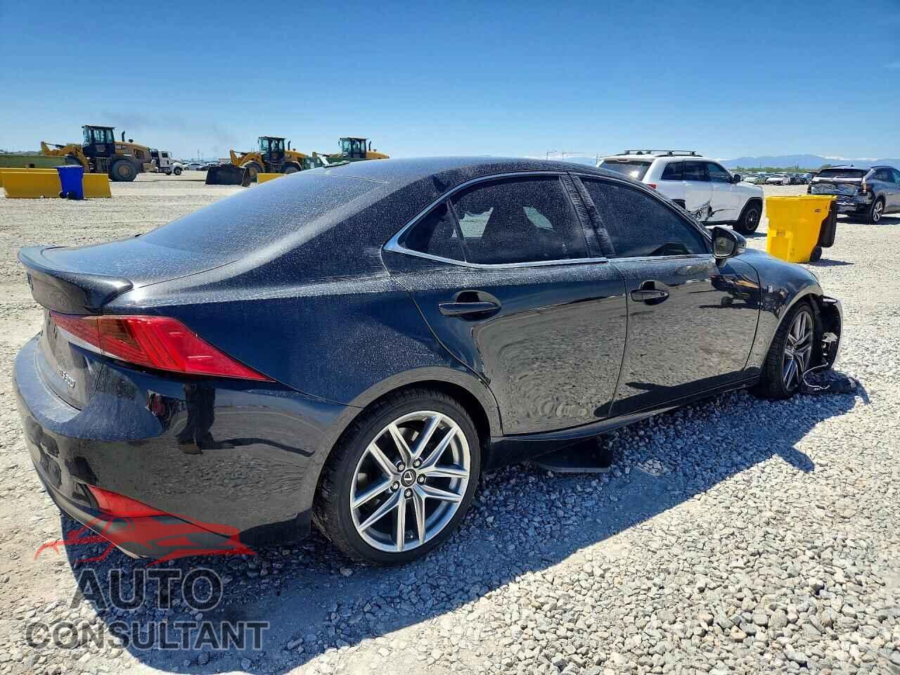 LEXUS IS 2017 - JTHCM1D2XH5022247