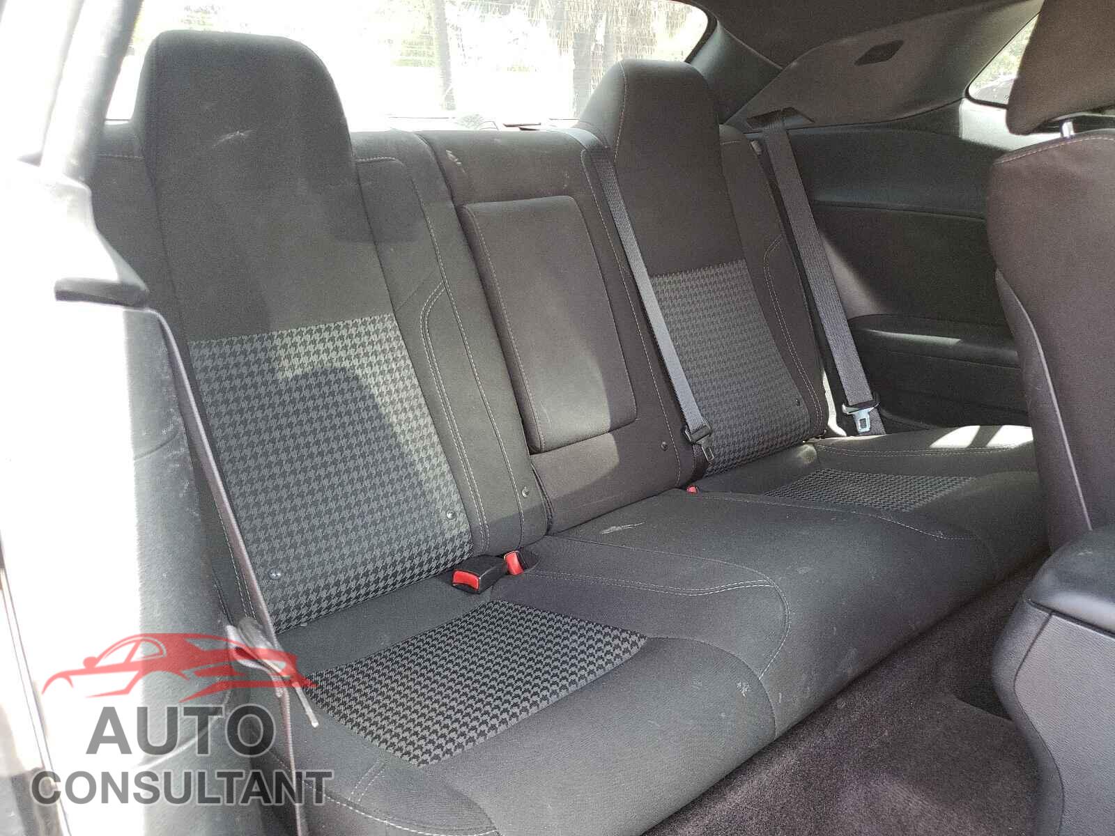 DODGE CHALLENGER 2016 - 2C3CDZAGXGH137636