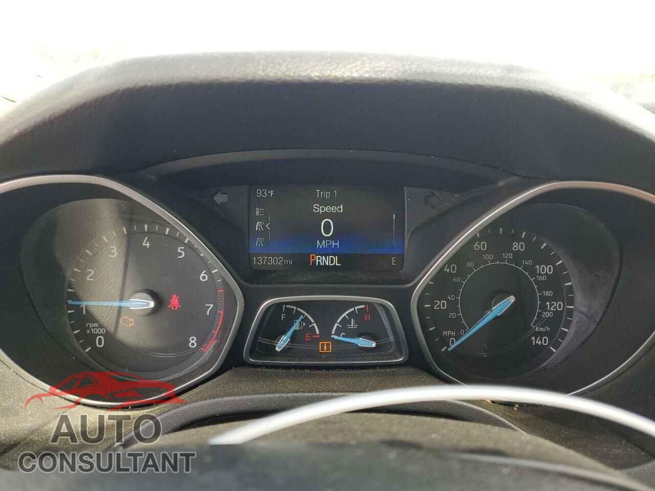 FORD FOCUS 2017 - 1FADP3F27HL338311