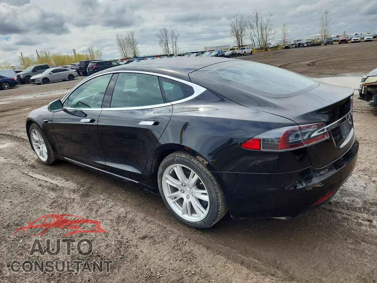 TESLA MODEL S 2021 - 5YJSA1E26MF426367
