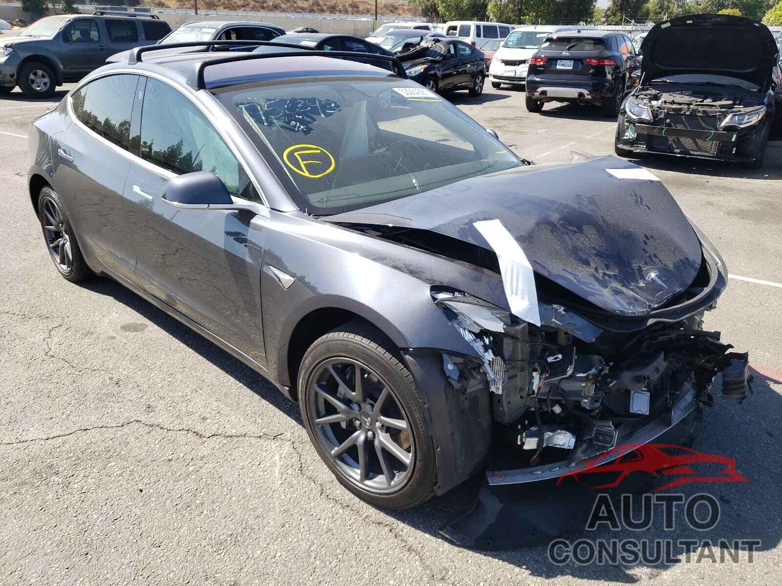 TESLA MODEL 3 2018 - 5YJ3E1EAXJF003996