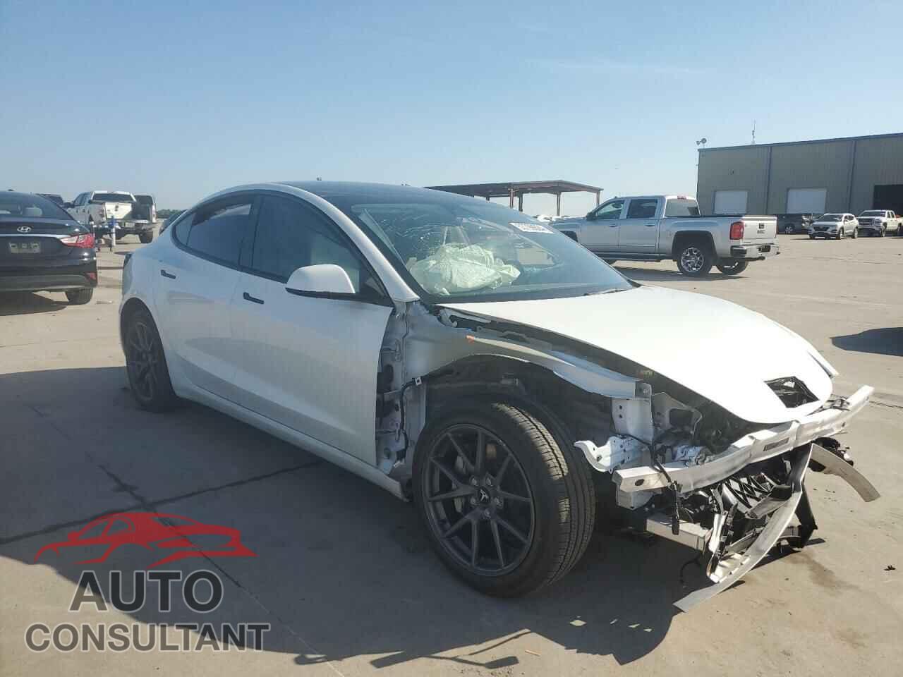 TESLA MODEL 3 2023 - 5YJ3E1EA4PF493893