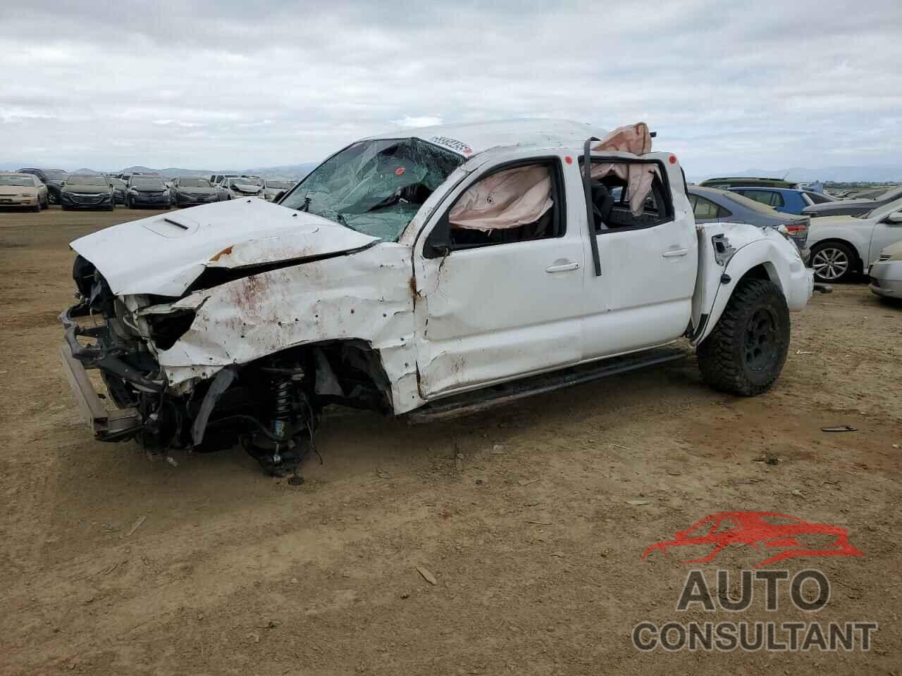 TOYOTA TACOMA 2015 - 3TMLU4EN9FM181313