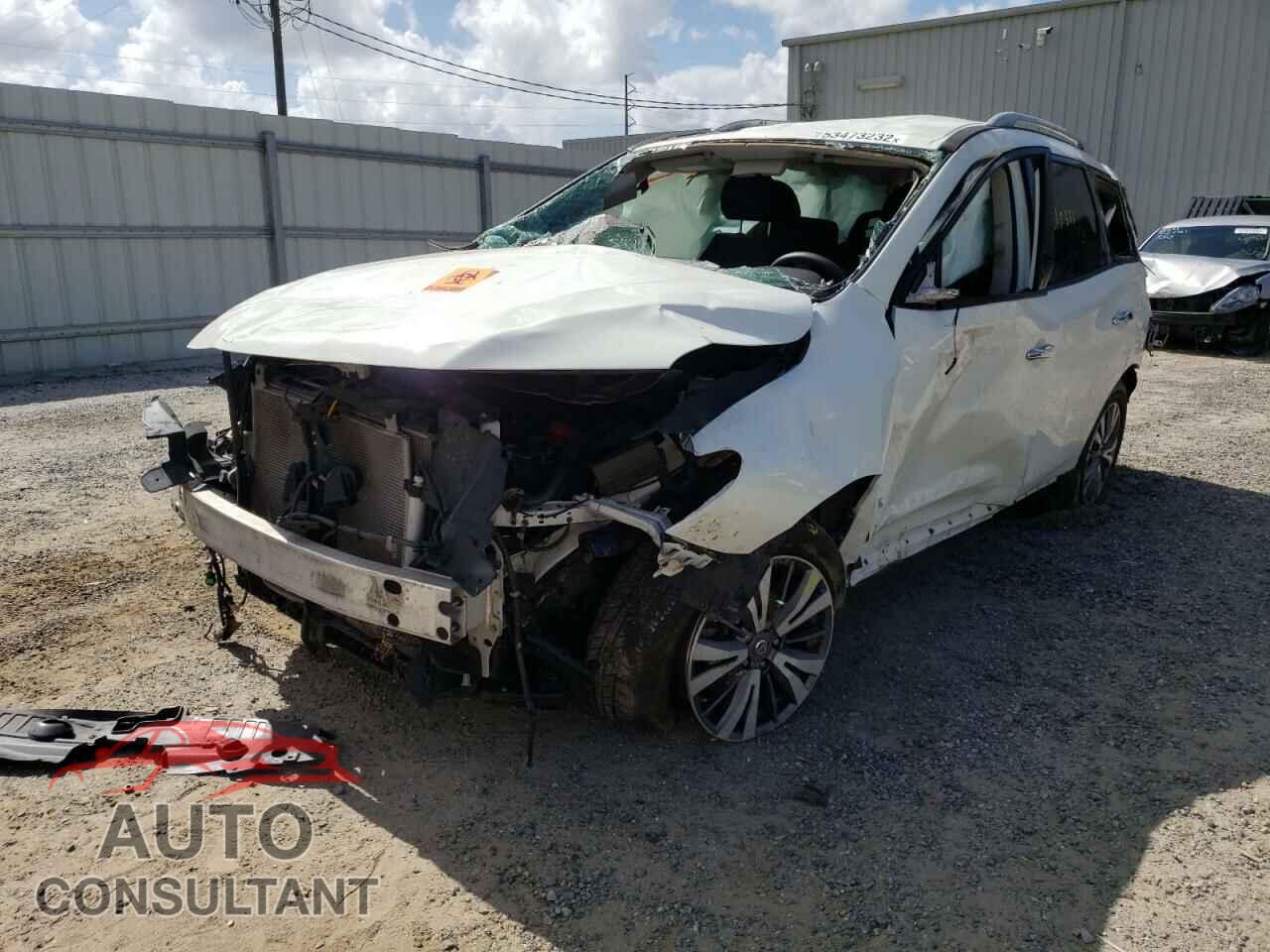 NISSAN PATHFINDER 2017 - 5N1DR2MM2HC660739